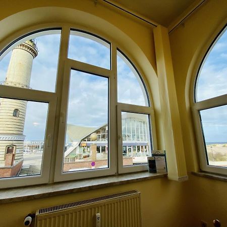 Promenadenblick/Captains-Suite Rostock Exteriör bild